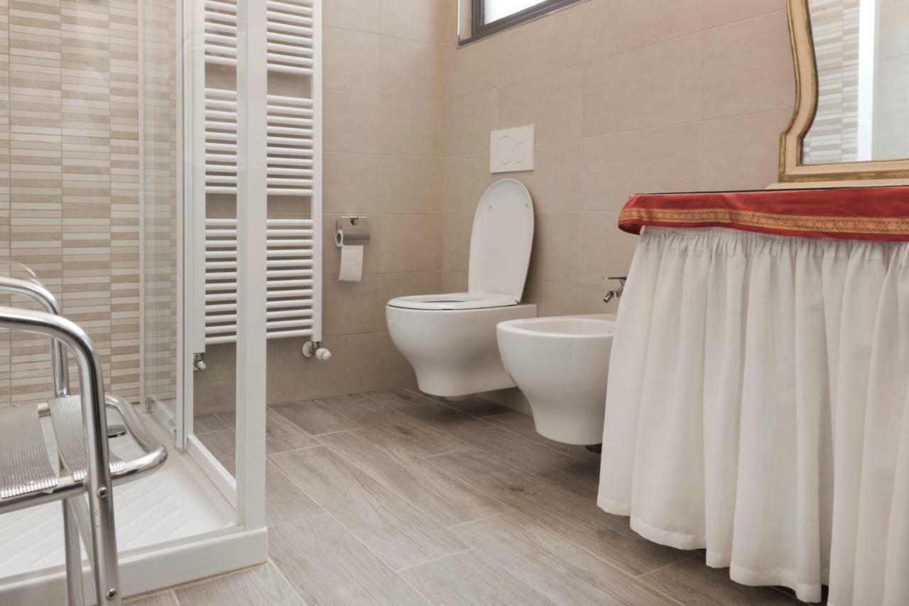Luxury Apartments Fioravanti Milan Bagian luar foto